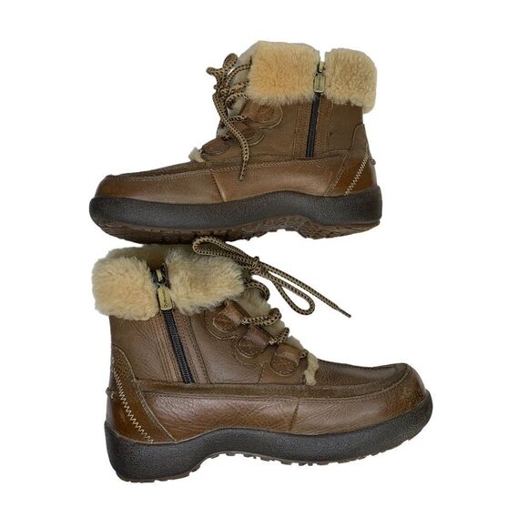 Blondo Genuine Shearling Lined Boots - Picture 4 of 11